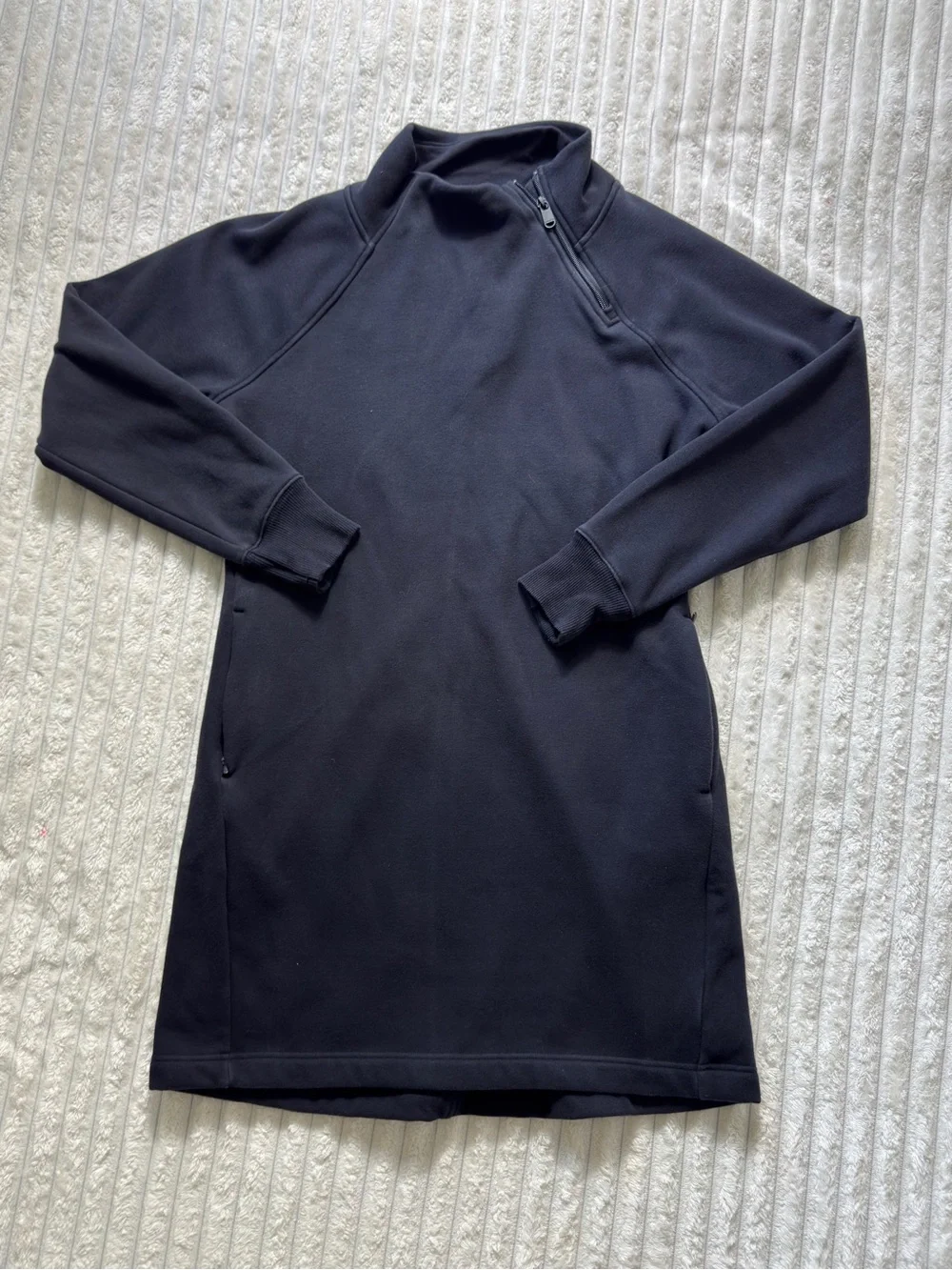 Athleta Women's Black 1/4 Zip Mock Neck Long Sleeve Pullover Top Size M